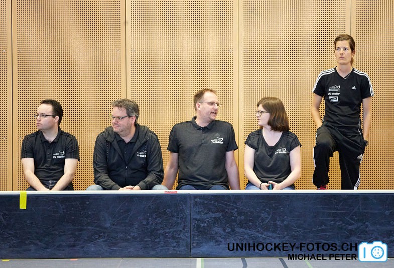 Testspiel zwischen den Damen A Nationalmannschaften Golden Girls - Damen A-Nati 
Resultat 6 : 3 am 16. Mai 2015 in der Sporthalle Ruebisbach in Kloten
Bild: Michael Peter
