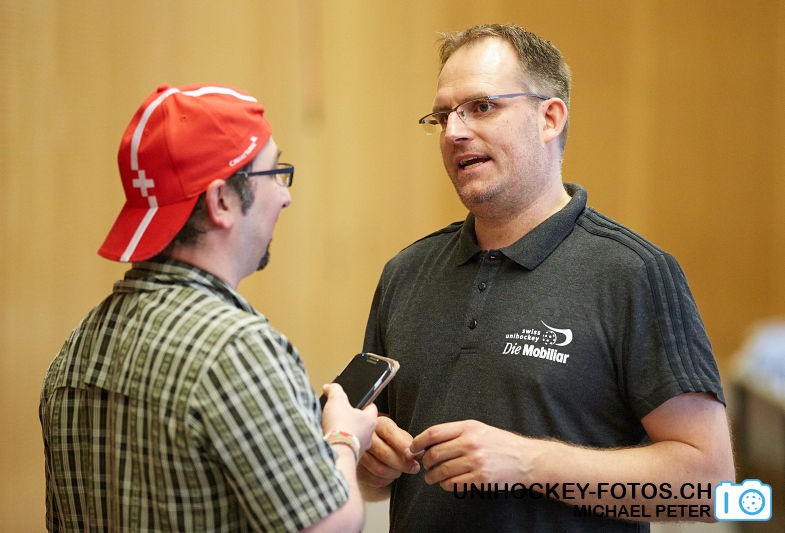 Testspiel zwischen den Damen A Nationalmannschaften Golden Girls - Damen A-Nati 
Resultat 6 : 3 am 16. Mai 2015 in der Sporthalle Ruebisbach in Kloten
Bild: Michael Peter