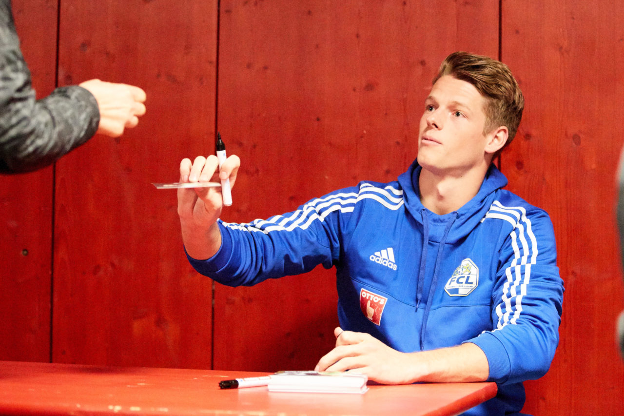 Ad Astra Sarnen - Basel Regio Resultat 4 : 3 
am 22. Januar 2017 in der Dreifachhalle Sarnen 
Bild: Michael Peter und Stefan Bräutigam