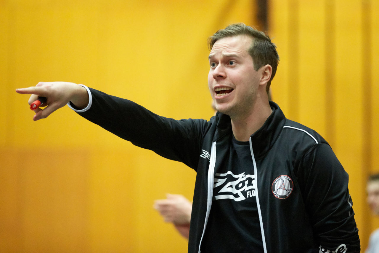 Ad Astra Sarnen - Basel Regio Resultat 4 : 3 
am 22. Januar 2017 in der Dreifachhalle Sarnen 
Bild: Michael Peter und Stefan Bräutigam