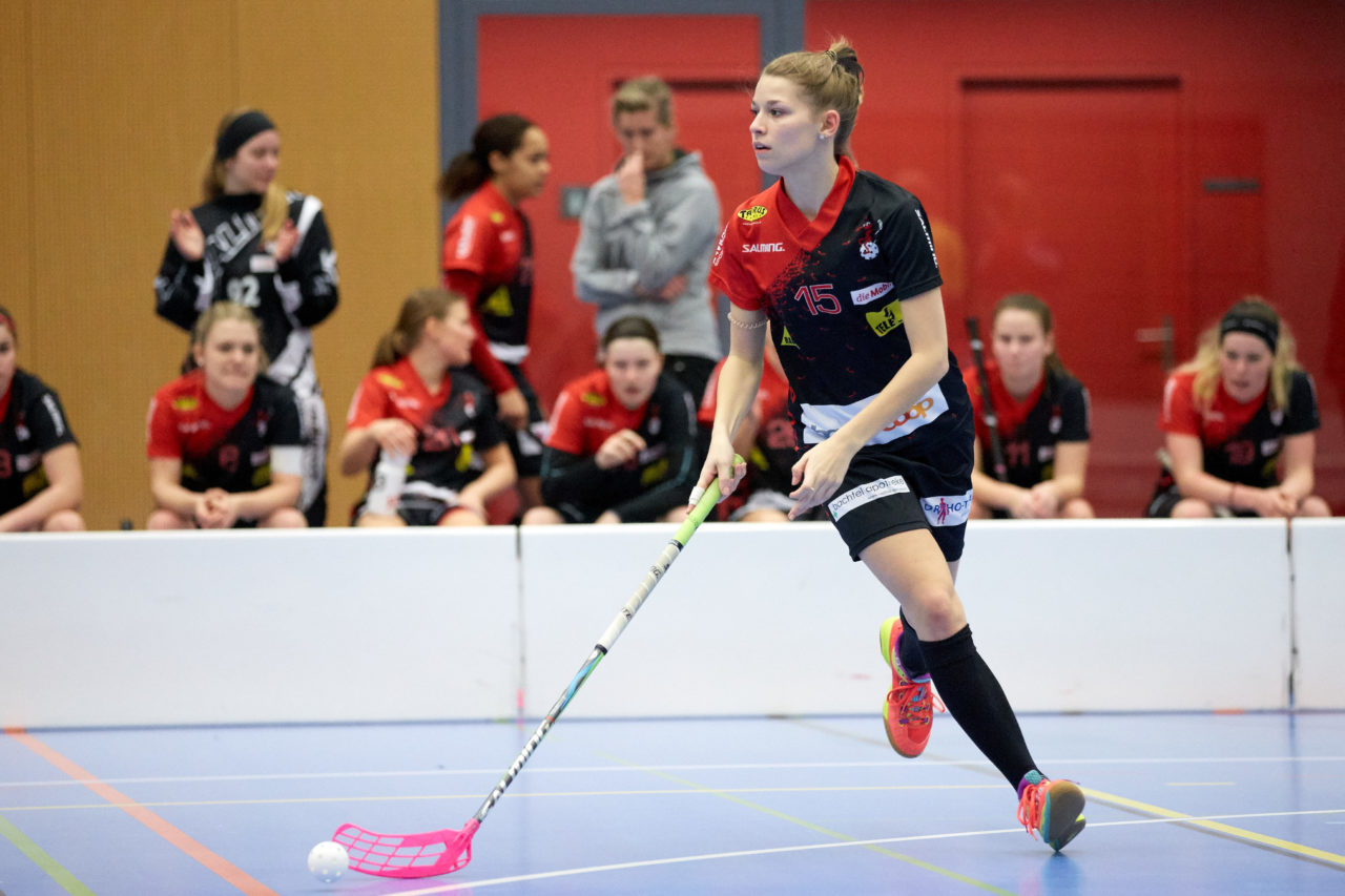 Zug United Damen NLA
Zug United - Red Ants Rychenberg Winterthur 
Resultat 3 : 4 am 15. Januar 2017 in der Sporthalle Schönenbühl in Unterägeri 
Bild: Michael Peter