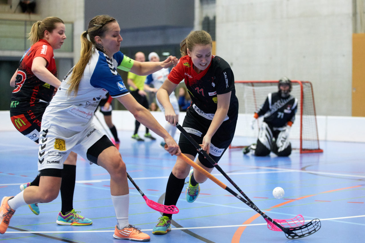 Zug United Damen NLA
Zug United - Red Ants Rychenberg Winterthur 
Resultat 3 : 4 am 15. Januar 2017 in der Sporthalle Schönenbühl in Unterägeri 
Bild: Michael Peter