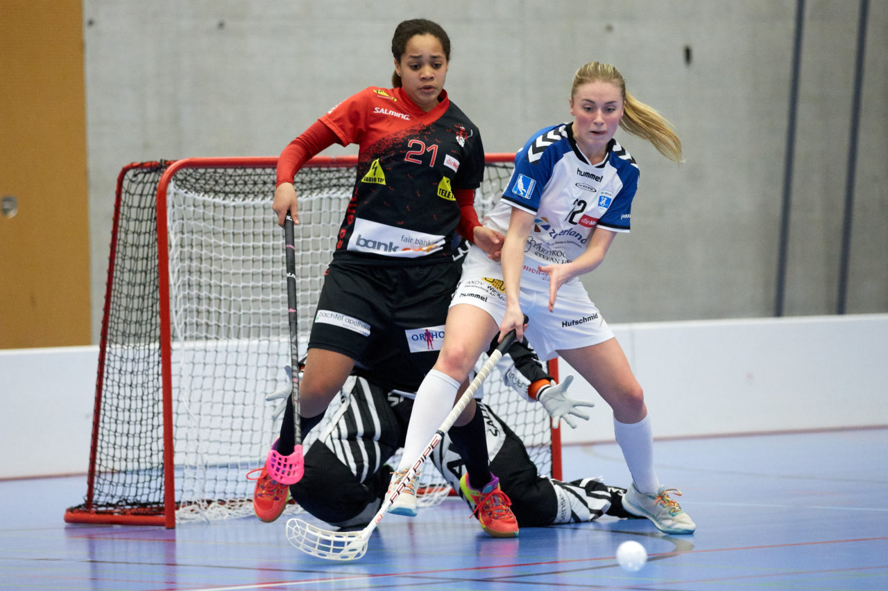 Zug United Damen NLA
Zug United - Red Ants Rychenberg Winterthur 
Resultat 3 : 4 am 15. Januar 2017 in der Sporthalle Schönenbühl in Unterägeri 
Bild: Michael Peter