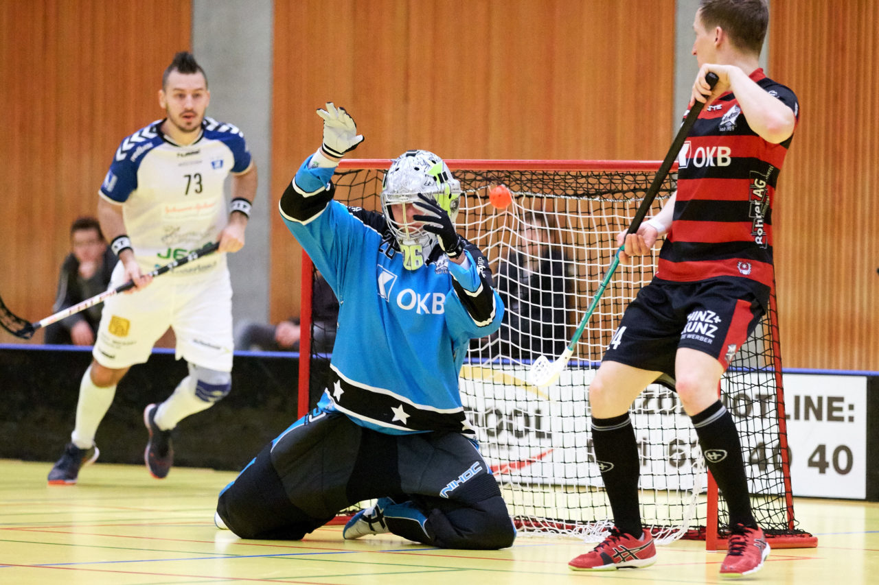 Zug United Herren NLB 
Zug United - Ad Astra Sarnen 9 : 5 
am 21. Januar 2017 in der Sporthalle Zug 
Bild: Michael Peter