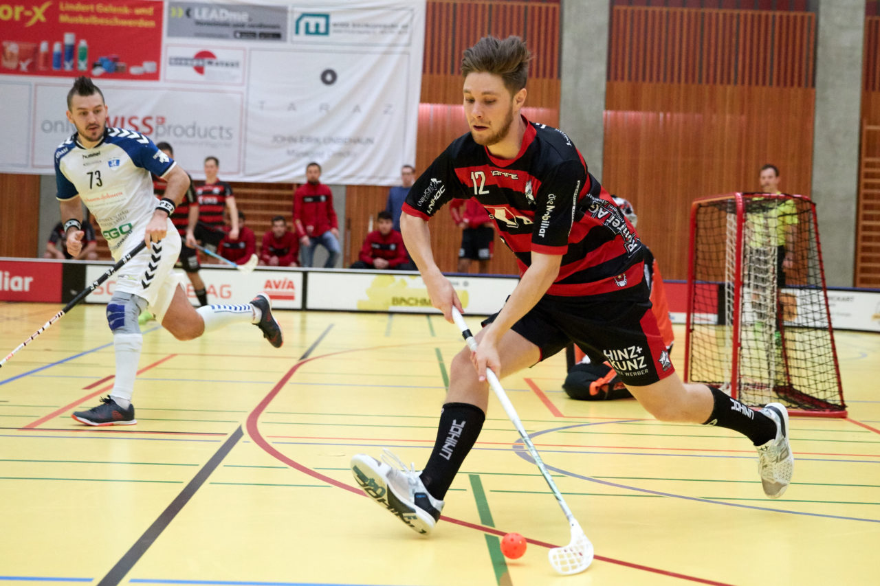 Zug United Herren NLB 
Zug United - Ad Astra Sarnen 9 : 5 
am 21. Januar 2017 in der Sporthalle Zug 
Bild: Michael Peter