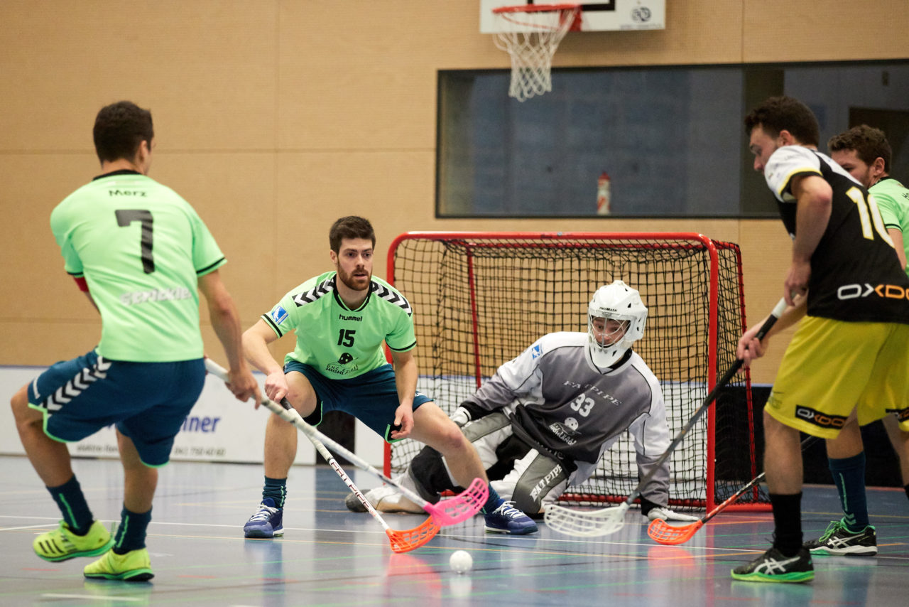 Zuger Highlands - Jona Uznach Flames 
Resultat 8 : 3 am 28. Januar 2017 in der Sporthalle Hofmatt in Oberägeri 
Bild: Michael Peter