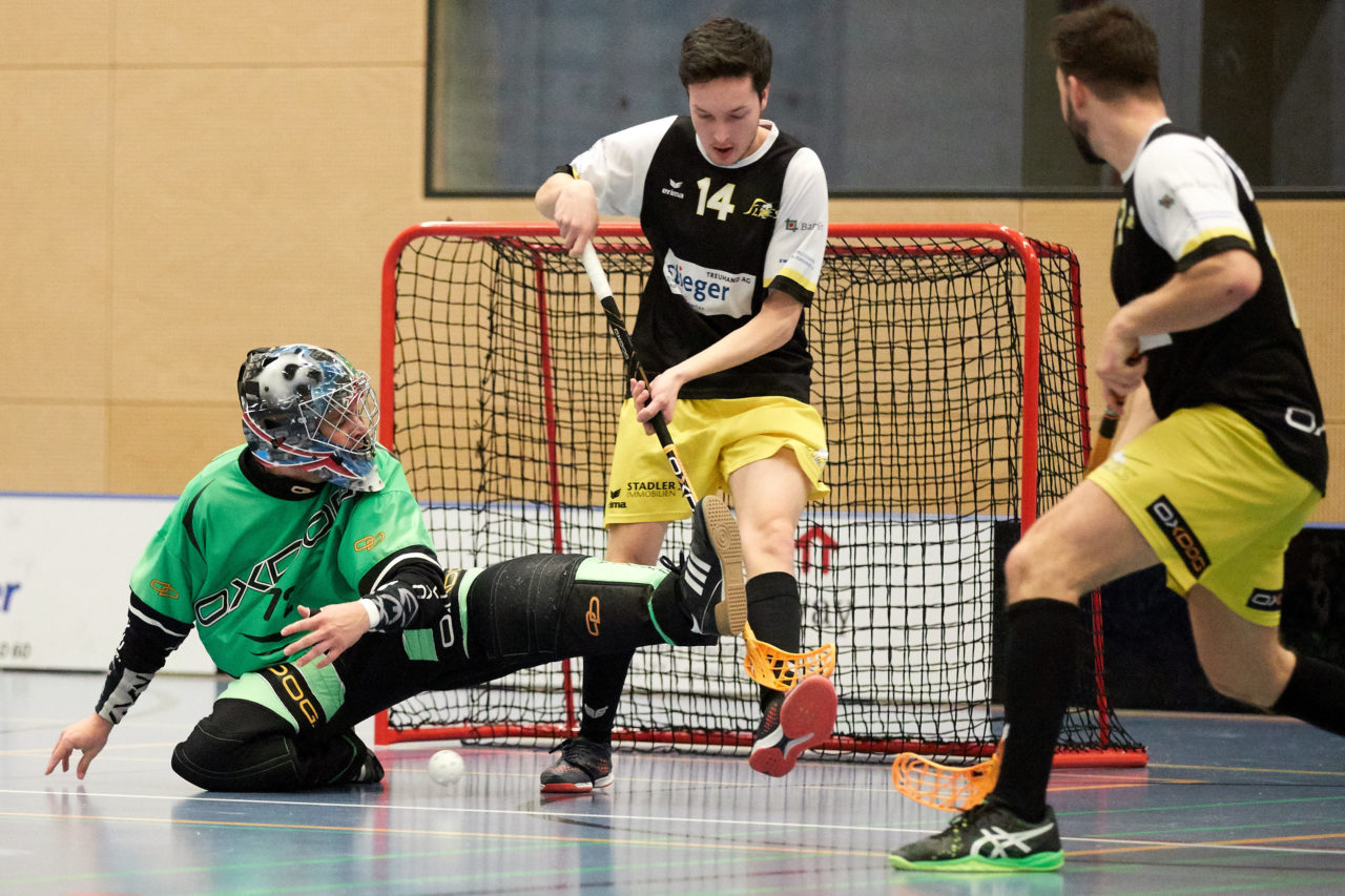 Zuger Highlands - Jona Uznach Flames 
Resultat 8 : 3 am 28. Januar 2017 in der Sporthalle Hofmatt in Oberägeri 
Bild: Michael Peter