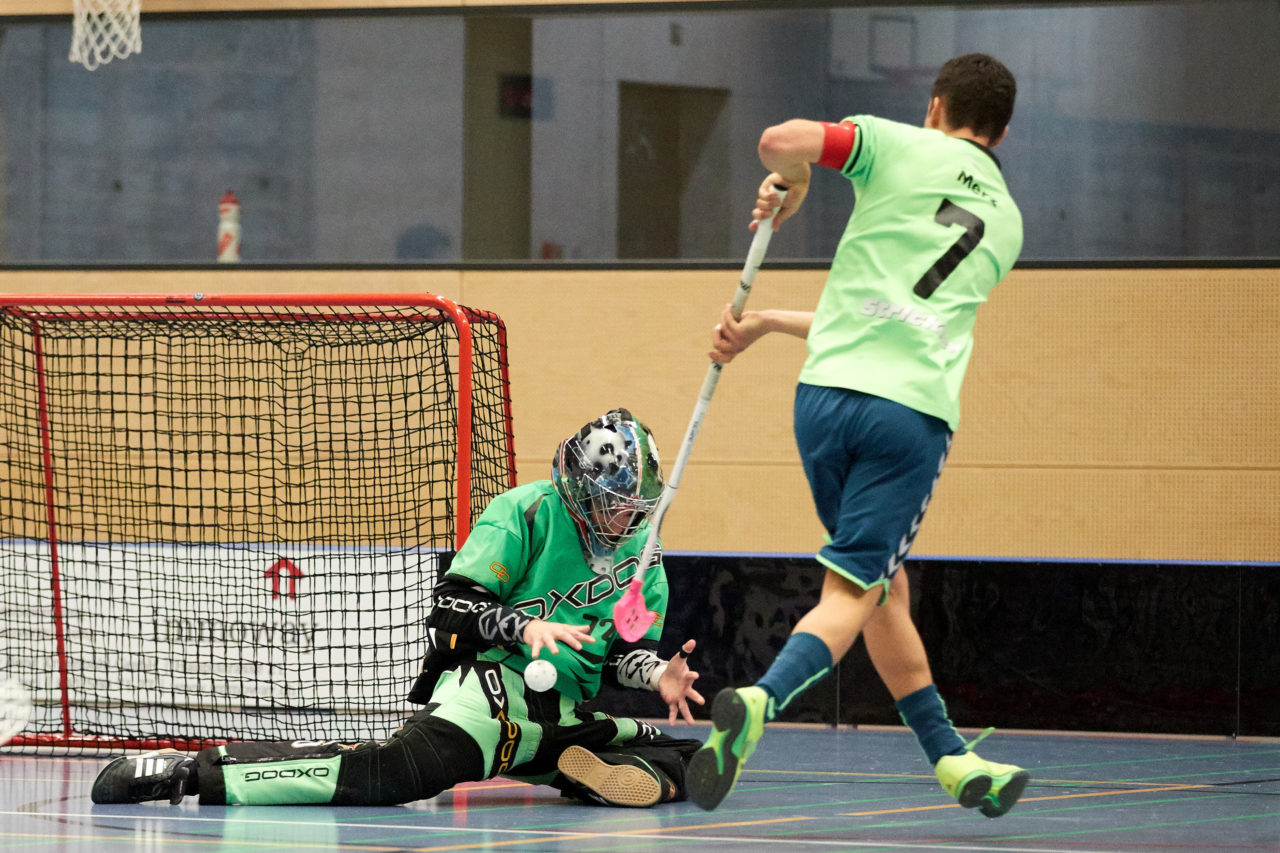 Zuger Highlands - Jona Uznach Flames 
Resultat 8 : 3 am 28. Januar 2017 in der Sporthalle Hofmatt in Oberägeri 
Bild: Michael Peter