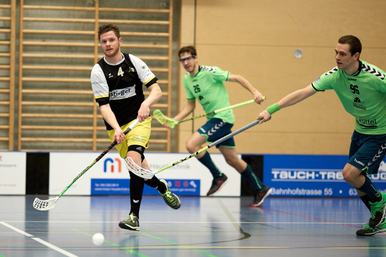 Zuger Highlands - Jona Uznach Flames 
Resultat 8 : 3 am 28. Januar 2017 in der Sporthalle Hofmatt in Oberägeri 
Bild: Michael Peter