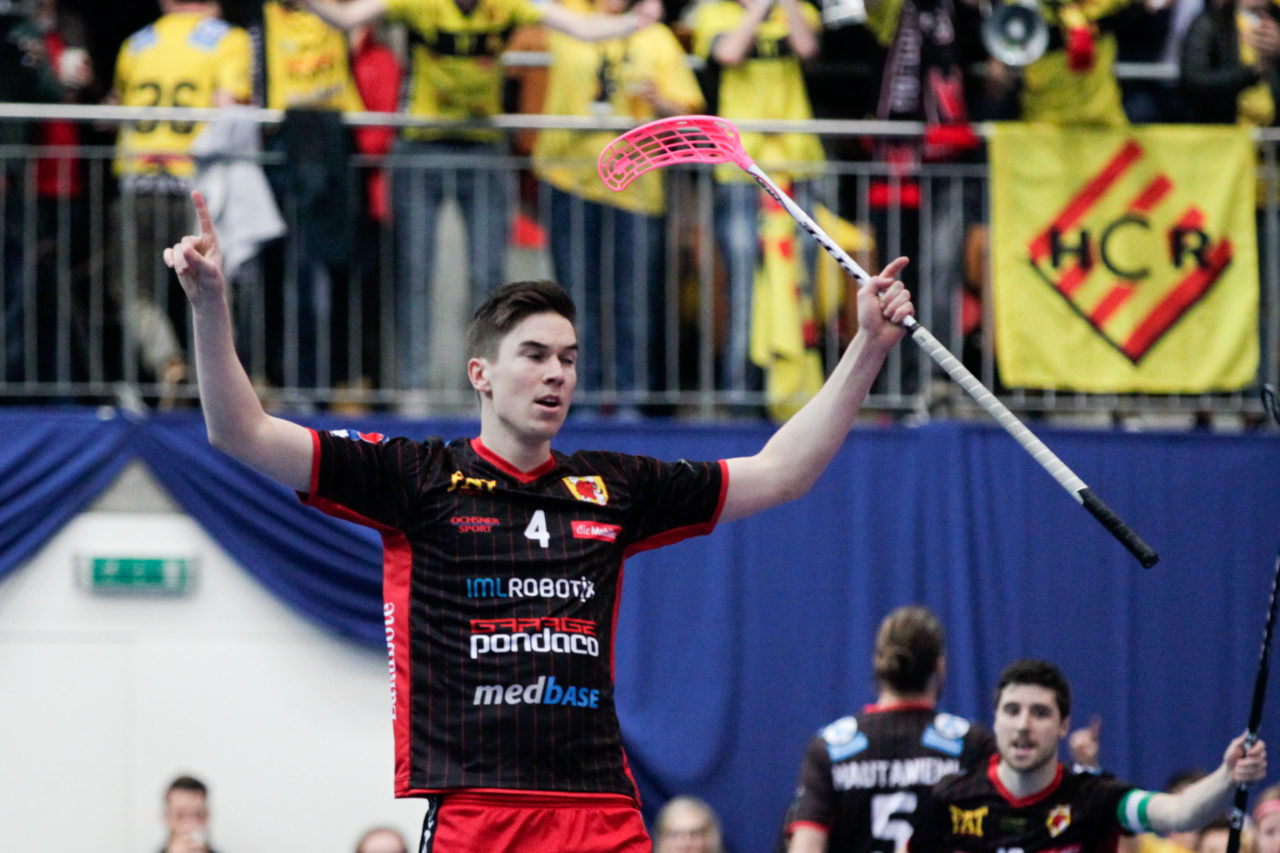 25.2.2017; Bern; Unihockey Cupfinal Herren 2017; GC Unihockey - HC Rychenberg Winterthur; Nils Conrad (Nr. 4, HC Rychenberg Winterthur) bejubelt seinen Treffer.
 
(Claudio Thoma/freshfocus)
