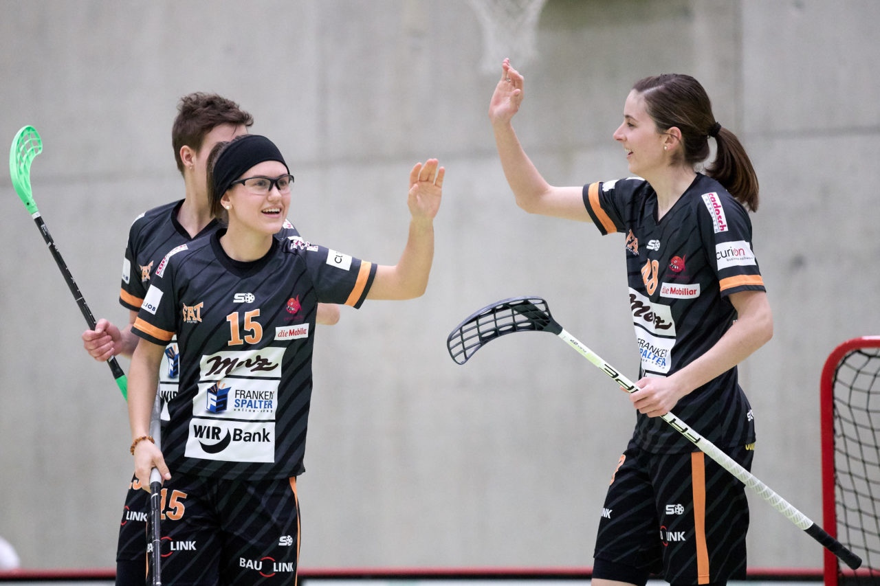 Zug United Damen NLA 
Zug United - piranha chur 0 : 7 
am 11. Februar 2017 in der Sporthalle Dormatt in Rotkreuz 
Bild: Michael Peter