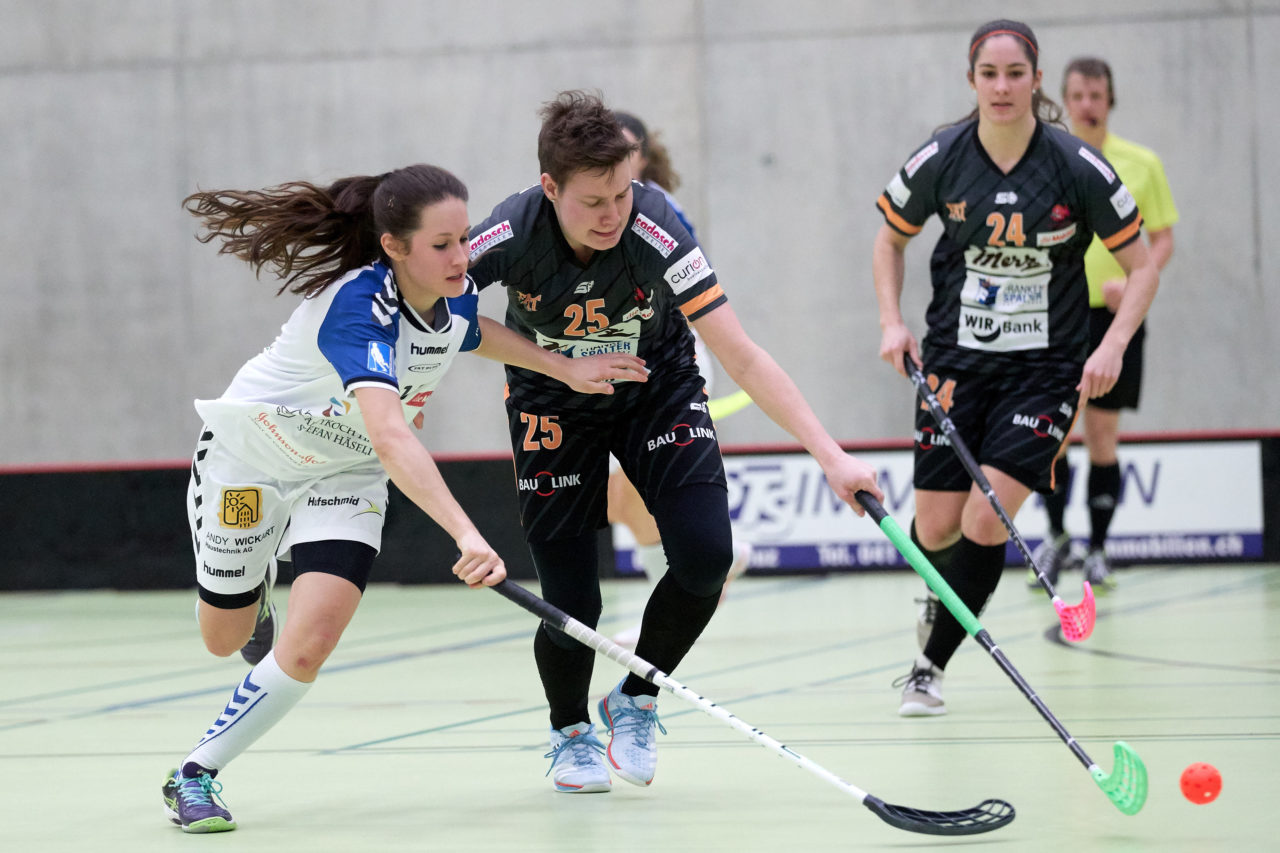 Zug United Damen NLA 
Zug United - piranha chur 0 : 7 
am 11. Februar 2017 in der Sporthalle Dormatt in Rotkreuz 
Bild: Michael Peter