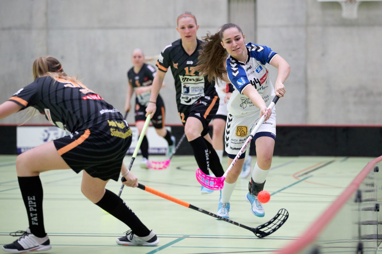 Zug United Damen NLA 
Zug United - piranha chur 0 : 7 
am 11. Februar 2017 in der Sporthalle Dormatt in Rotkreuz 
Bild: Michael Peter