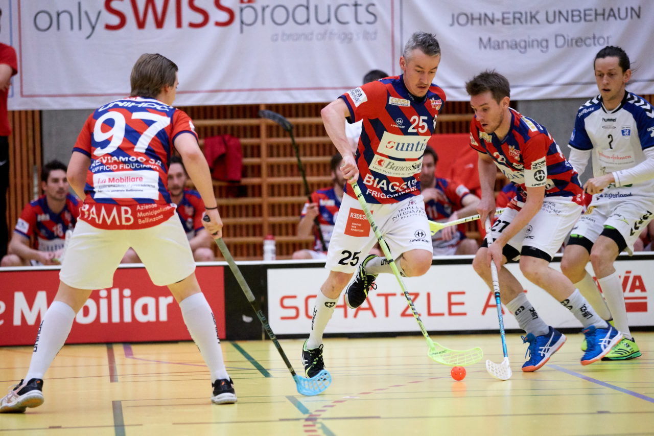 Zug United Herren NLB 
Zug United - Ticino Unihockey Playoff Viertelfinal erstes Spiel  Resultat 8 : 6 
am 18. Februar 2017 in der Sporthalle Zug 
Bild: Michael Peter