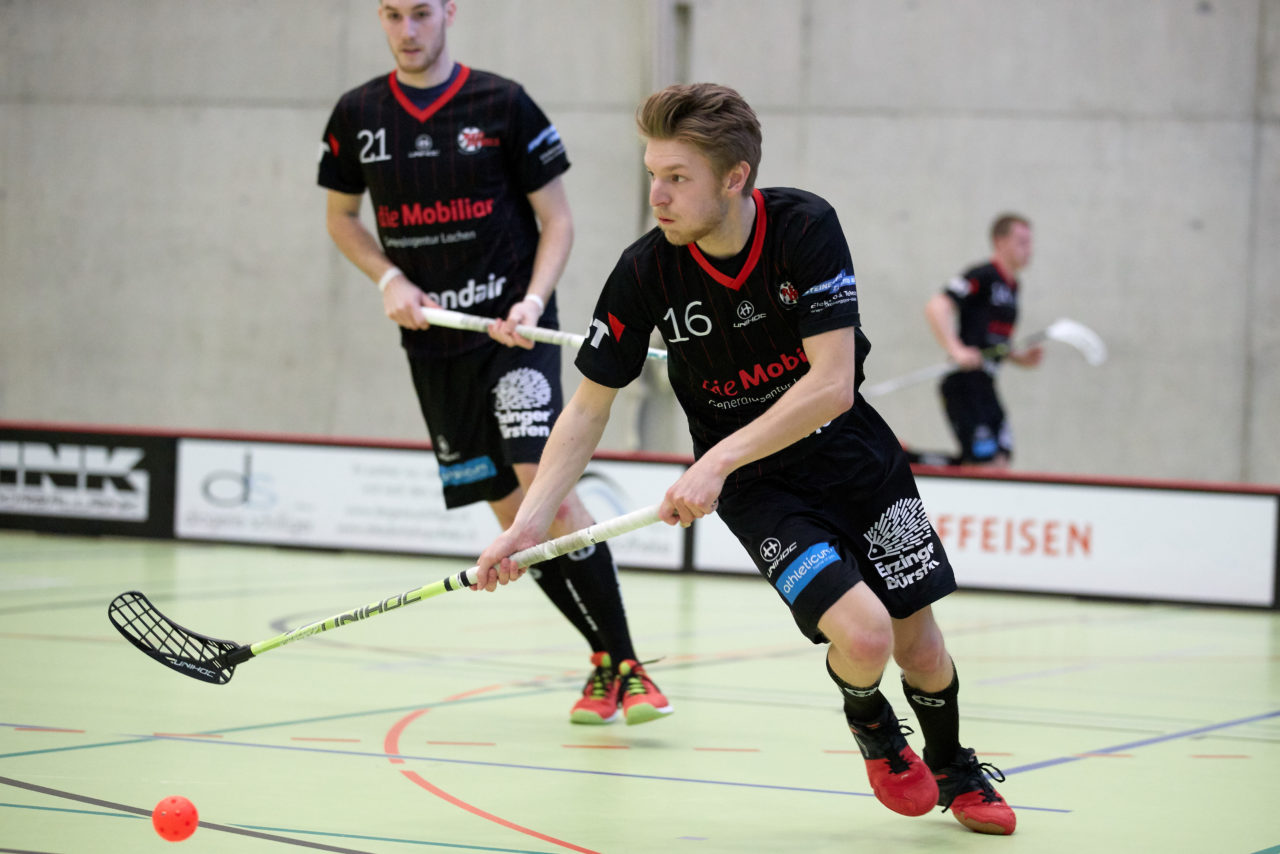 Zug United Herren NLB 
Zug United - Red Devils March-Höfe Altendorf 11 : 3 
am 11. Februar 2017 in der Sporthalle Dormatt in Rotkreuz 
Bild: Michael Peter