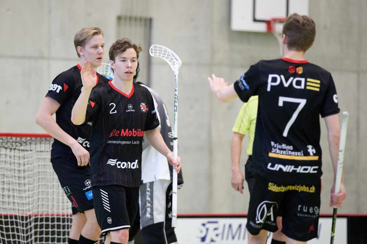 Zug United Herren NLB 
Zug United - Red Devils March-Höfe Altendorf 11 : 3 
am 11. Februar 2017 in der Sporthalle Dormatt in Rotkreuz 
Bild: Michael Peter