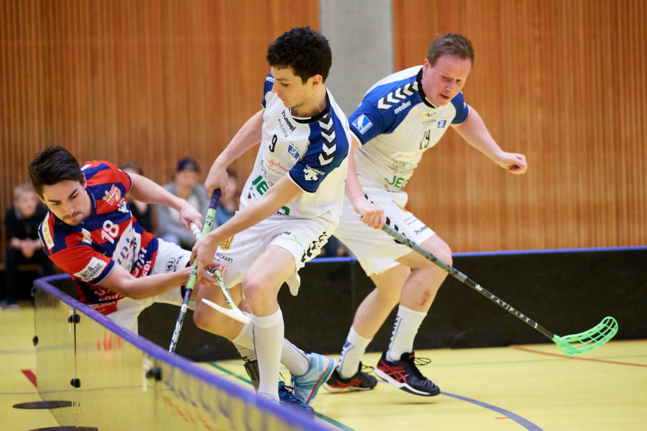 Zug United Herren NLB 
Zug United - Ticino Unihockey Playoff Viertelfinal erstes Spiel  Resultat 8 : 6 
am 18. Februar 2017 in der Sporthalle Zug 
Bild: Michael Peter