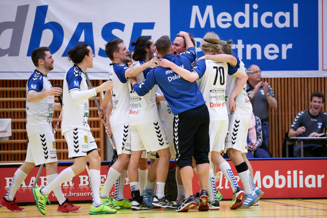 Zug United Herren NLB 
Zug United - Ticino Unihockey Playoff Viertelfinal erstes Spiel  Resultat 8 : 6 
am 18. Februar 2017 in der Sporthalle Zug 
Bild: Michael Peter