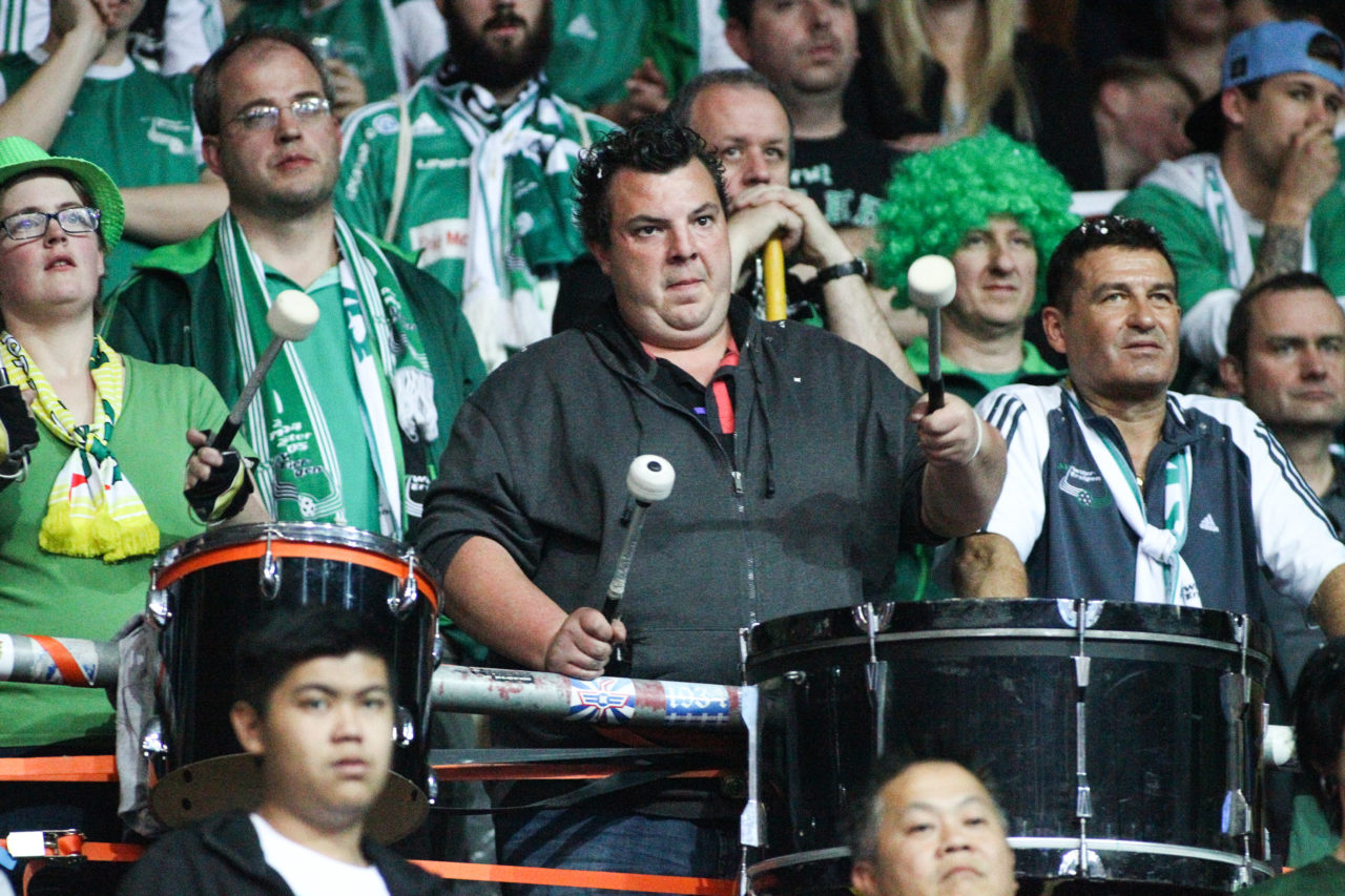 SWISS Arena (Kloten), 22.04.2017, Unihockey Herren Superfinal, SV Wiler-Ersigen - UHC Alligator Malans

(Severin Binkert, unihockey-fotos.ch)

Copyright: Severin Binkert, unihockey-fotos.ch – Dieses Bild wurde durch swiss unihockey lizenziert und darf ausschliesslich auf den Online-Kanälen von swiss unihockey verwendet werden. Die redaktionelle oder kommerzielle Nutzung durch Dritte (Medien, Vereine, Unternehmen oder Privatpersonen) per Download von diesem flickr-Account ist ausgeschlossen. Das Bild kann bei Interesse via unihockey-fotos.ch kostenpflichtig lizenziert werden. unihockey-fotos.ch behält sich vor, fehlbaren Medien, Vereinen, Unternehmen oder Privatpersonen Bilder mit einem Zuschlag in Rechnung zu stellen.