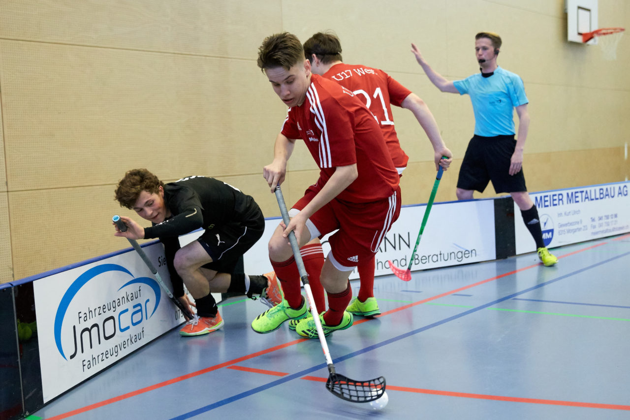 Junioren U17 Trophy Finalturnier mit den Teams U17 Zentral, U17 West, U17 Ost,  Zug United U18, Zürich United B18 und Team Bern am 29. und 30. April 2017 in der Sporthalle Hofmatt in Oberägeri 
Bild: Michael Peter