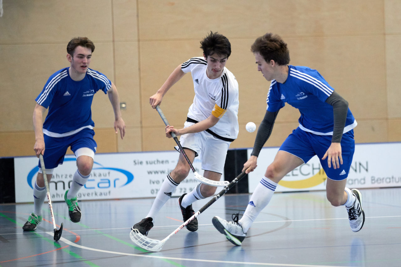 Junioren U17 Trophy Finalturnier mit den Teams U17 Zentral, U17 West, U17 Ost,  Zug United U18, Zürich United B18 und Team Bern am 29. und 30. April 2017 in der Sporthalle Hofmatt in Oberägeri 
Bild: Michael Peter