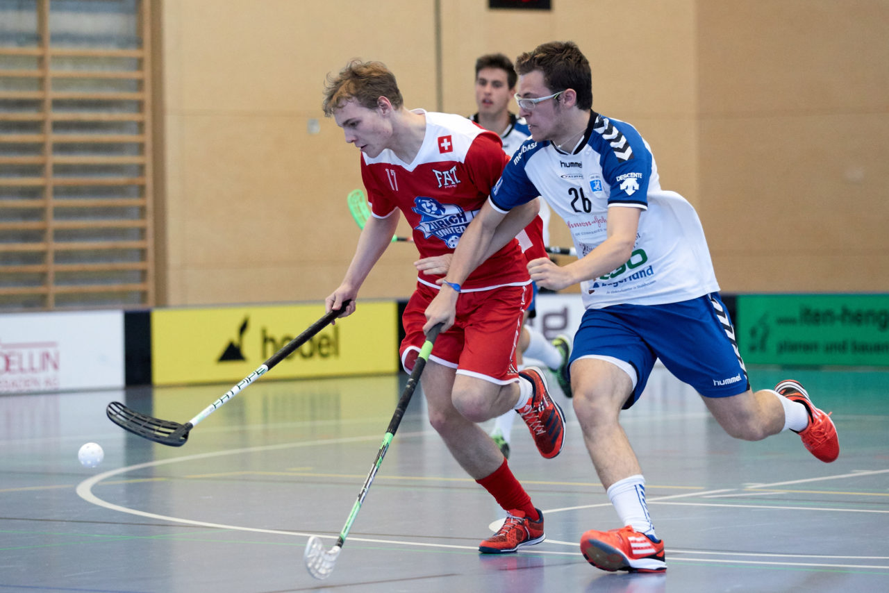 Junioren U17 Trophy Finalturnier mit den Teams U17 Zentral, U17 West, U17 Ost,  Zug United U18, Zürich United B18 und Team Bern am 29. und 30. April 2017 in der Sporthalle Hofmatt in Oberägeri 
Bild: Michael Peter
