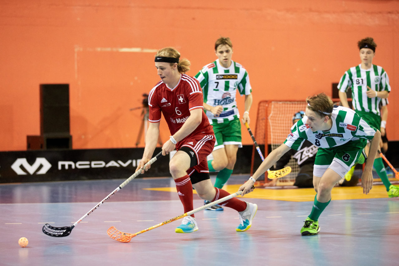 Unihockey Nachwuchsturnier Prague Games der grössten Schweizer Teilnehmerdelegation unter dem Namen Zug United vom 10. bis 14. Juli 2017 in Prag, Tschechische Republik
Kategorien Boys B12 bis Boys B18 und Girls G12 bis Girls G18
Bilder: Michael Peter