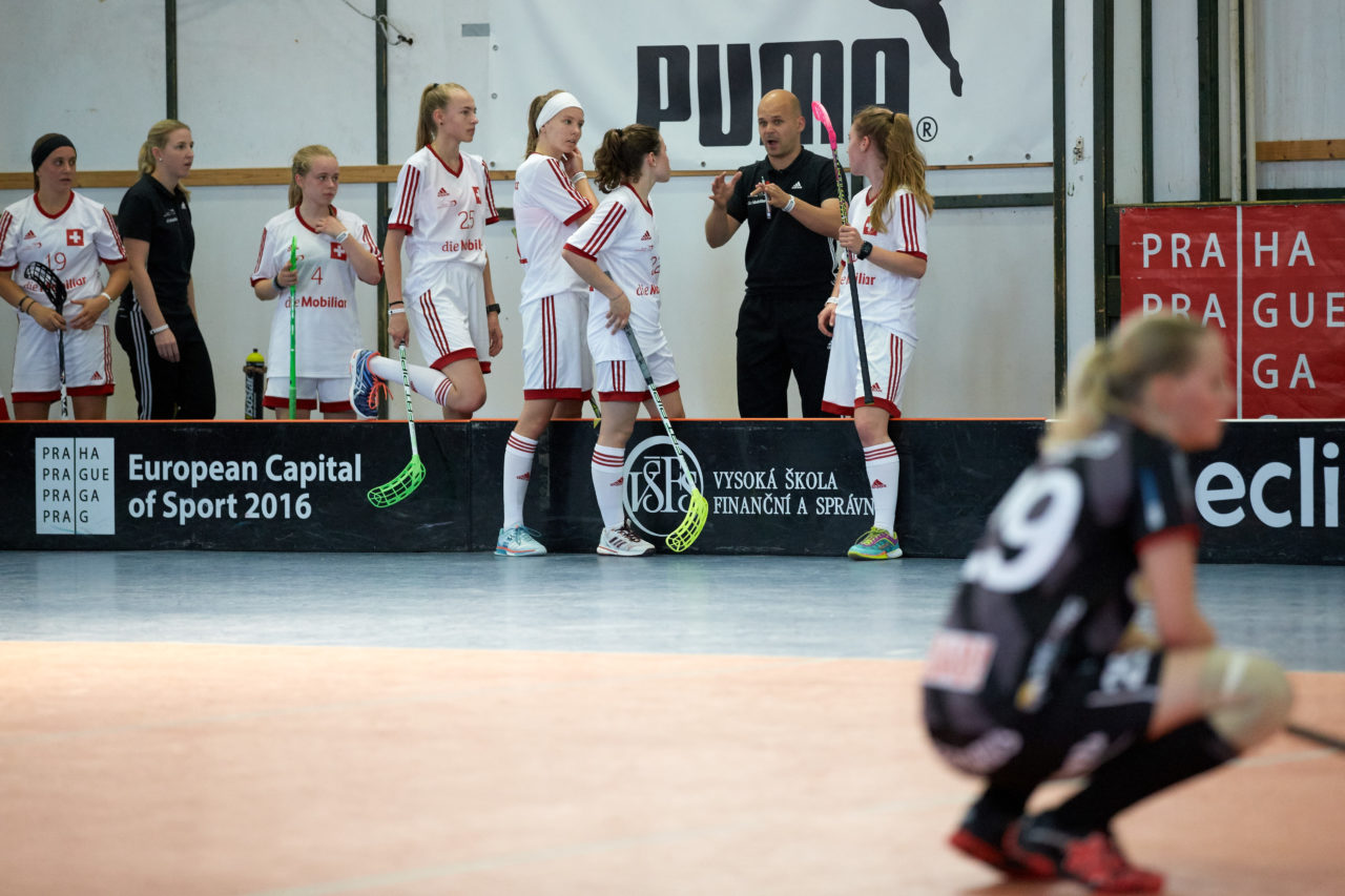 Unihockey Nachwuchsturnier Prague Games der grössten Schweizer Teilnehmerdelegation unter dem Namen Zug United vom 10. bis 14. Juli 2017 in Prag, Tschechische Republik
Kategorien Boys B12 bis Boys B18 und Girls G12 bis Girls G18
Bilder: Michael Peter