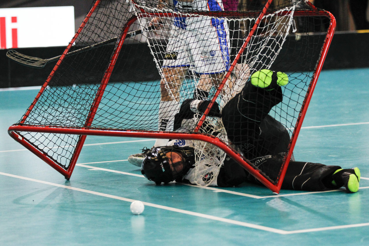 Pascal Meier (Nr. 30, GC Unihockey) wird zum ersten Mal bezwungen.

(16.09.2017; UHC Uster - GC Unihockey; Buchholz, Uster)
Photos: www.unihockey-fotos.ch Claudio Thoma