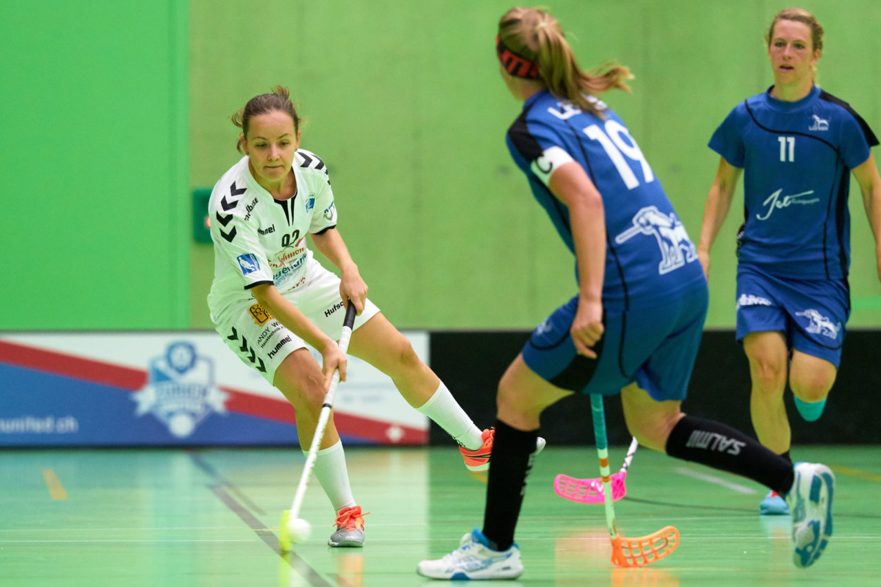 Schweizer Cup Damen 1/16 Final 
Floorball Zurich Lioness - Zug United 
Resultat 1 : 7 am 17. September 2017 in der Sporthalle Hardau in Zürich  
Bild: Michael Peter