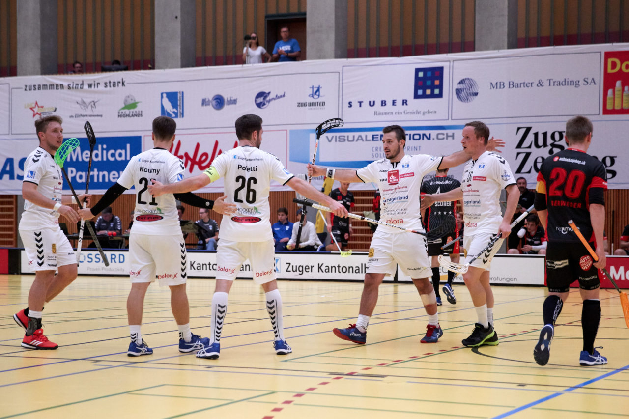 Zug United Herren NLA
Zug United - UHC Uster 
Resultat 8 : 5 am 23. September 2017 in der Sporthalle in Zug 
Bild: Michael Peter