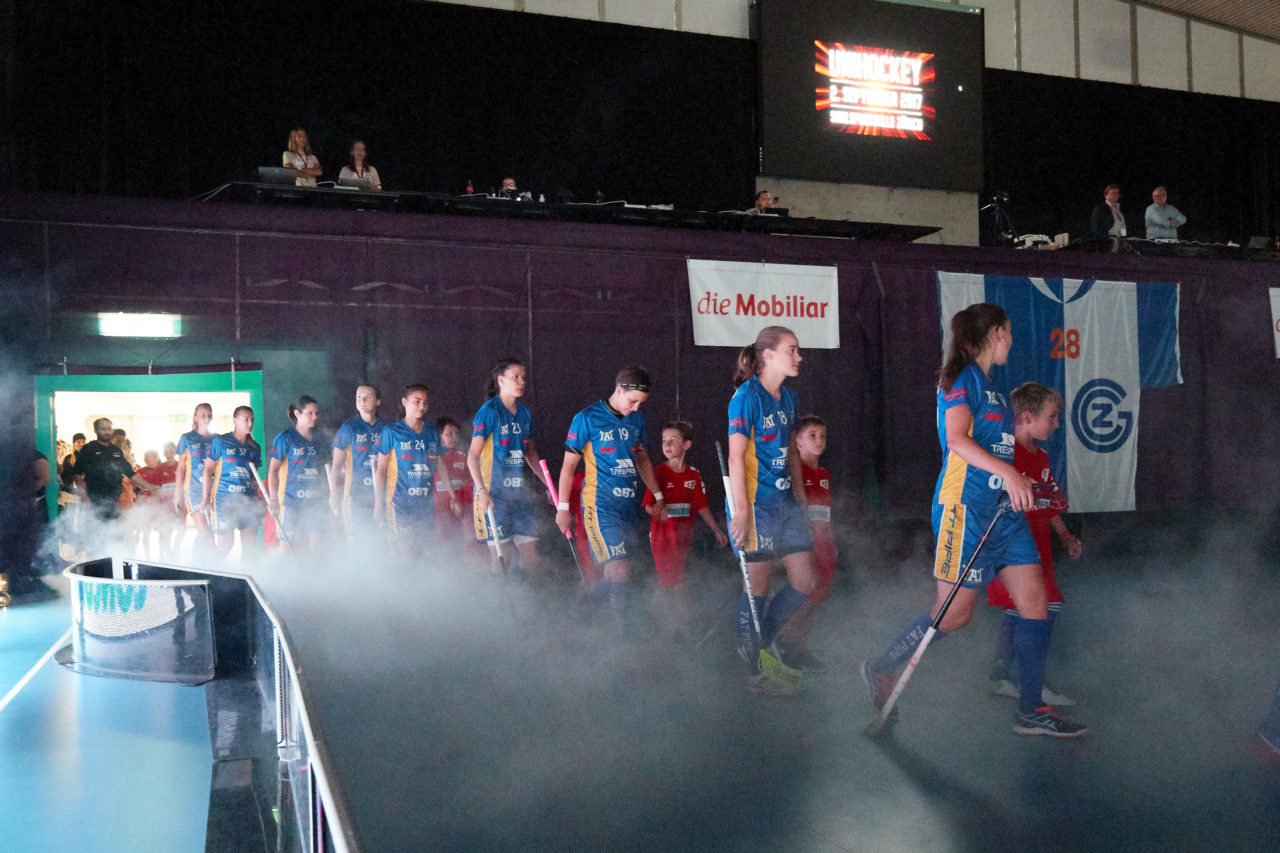 Indoor Sports Supercup 2017 UHC Dietlikon - piranha chur 
Am 2. September 2017 in der Saalsporthalle in Zürich 
Foto: Michael Peter unihockey-fotos.ch
