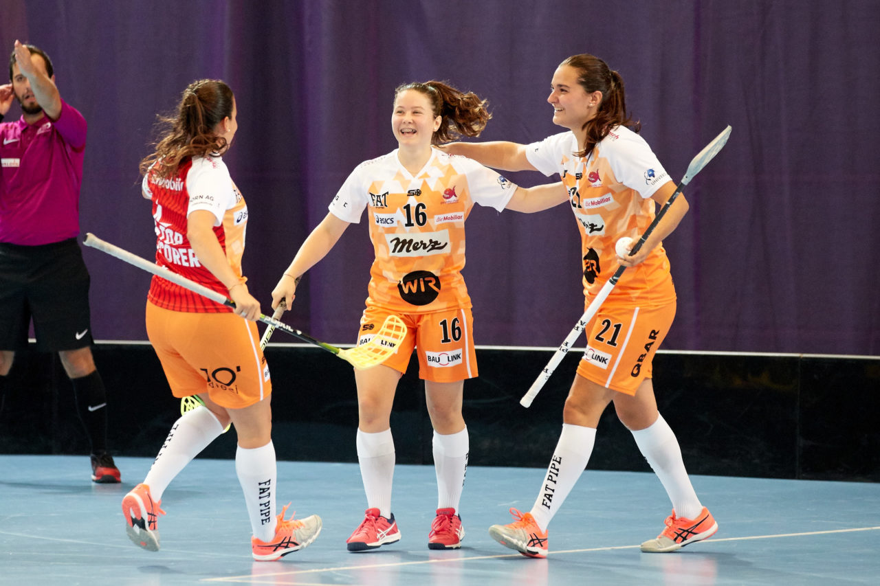 Indoor Sports Supercup 2017 UHC Dietlikon - piranha chur 
Am 2. September 2017 in der Saalsporthalle in Zürich 
Foto: Michael Peter unihockey-fotos.ch