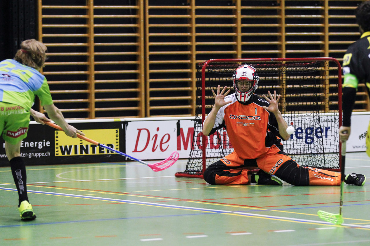 (8.10.2017; Jona Uznach Flames - Floorball Thurgau; Sporthalle Gruenfeld, Jona)
Photos: www.unihockey-fotos.ch Claudio Thoma