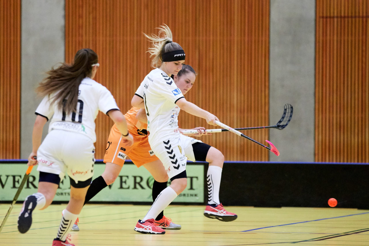 Zug United Damen NLA 
Zug United - Piranha Chur 
Resultat 1 : 4 am 14. Oktober 2017 in der Sporthalle Zug 
Bild: Michael Peter