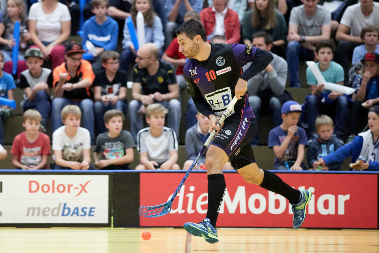 Zug United Herren NLA
Zug United - Grasshopper Club Zürich 
Resultat 6 : 10 am 29. September 2017 in der Sporthalle in Zug 
Bild: Michael Peter