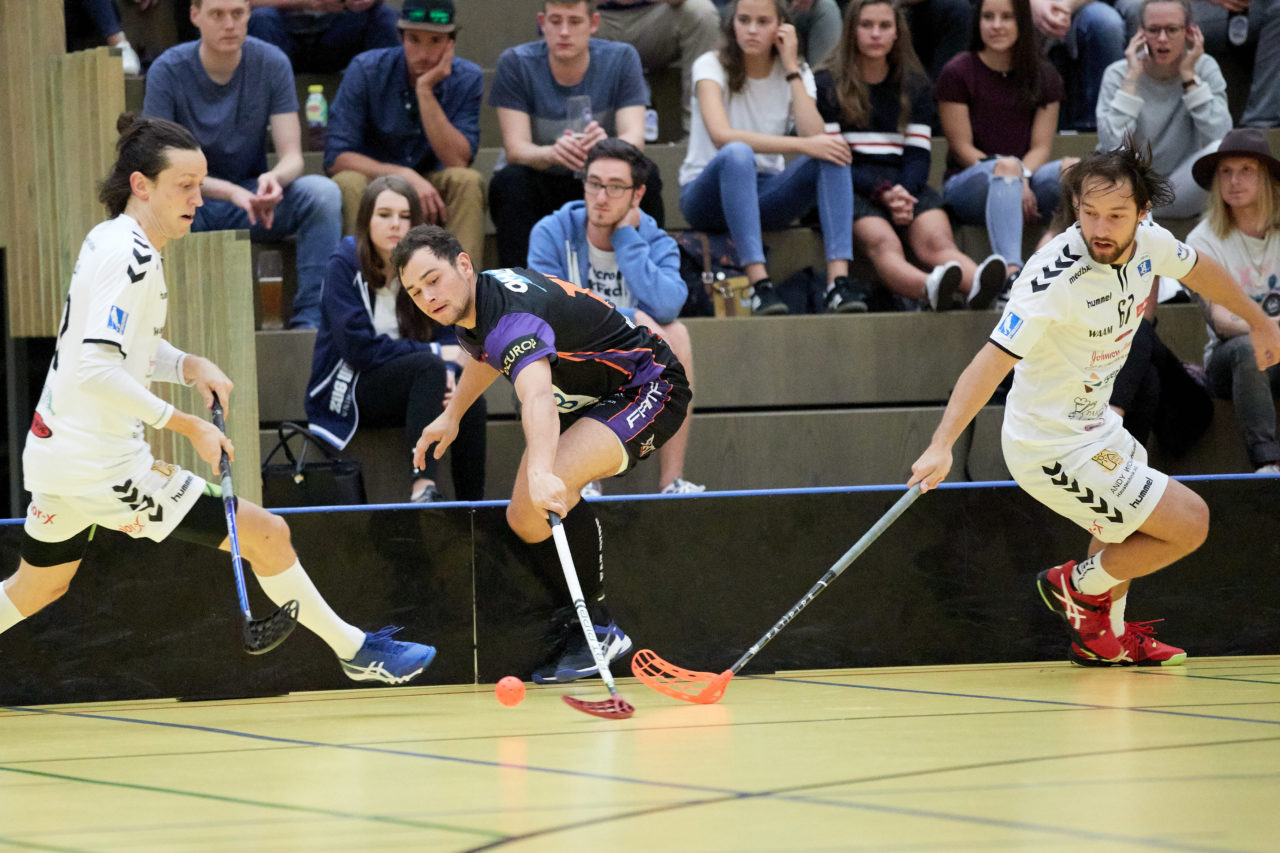 Zug United Herren NLA
Zug United - Grasshopper Club Zürich 
Resultat 6 : 10 am 29. September 2017 in der Sporthalle in Zug 
Bild: Michael Peter