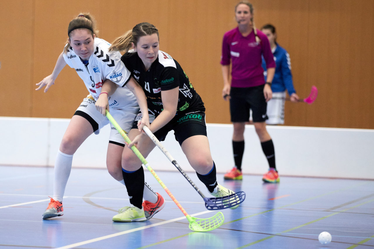 Zug United Damen NLA 
Zug United - UHV Skorpion Emmental 
Resultat 4 : 5 
am 18. November 2017 in der Sporthalle Schönenbühl in Unterägeri 
Bild: Michael Peter