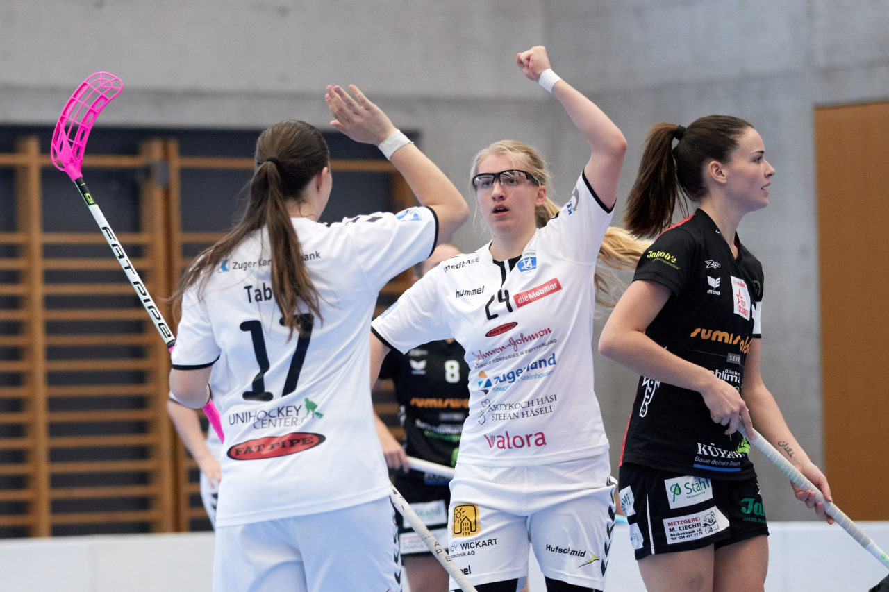 Zug United Damen NLA 
Zug United - UHV Skorpion Emmental 
Resultat 4 : 5 
am 18. November 2017 in der Sporthalle Schönenbühl in Unterägeri 
Bild: Michael Peter