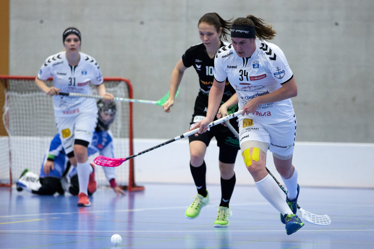 Zug United Damen NLA 
Zug United - UHV Skorpion Emmental 
Resultat 4 : 5 
am 18. November 2017 in der Sporthalle Schönenbühl in Unterägeri 
Bild: Michael Peter