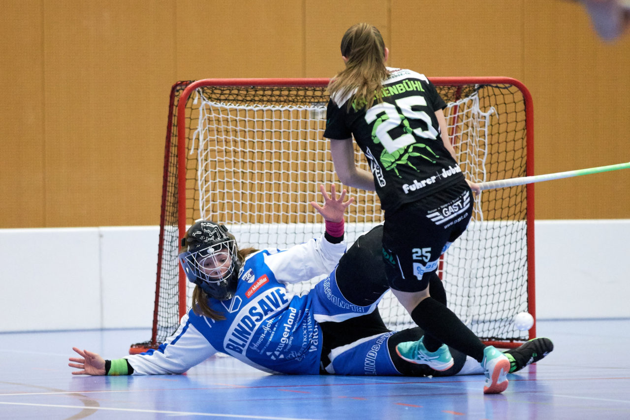 Zug United Damen NLA 
Zug United - UHV Skorpion Emmental 
Resultat 4 : 5 
am 18. November 2017 in der Sporthalle Schönenbühl in Unterägeri 
Bild: Michael Peter