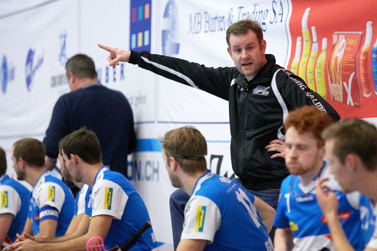 Zug United Herren NLA
Zug United - Kloten-Bülach Jets 
Resultat 6 : 5 am 11. November 2017 in der Sporthalle Schönenbühl in Unterägeri 
Bild: Michael Peter