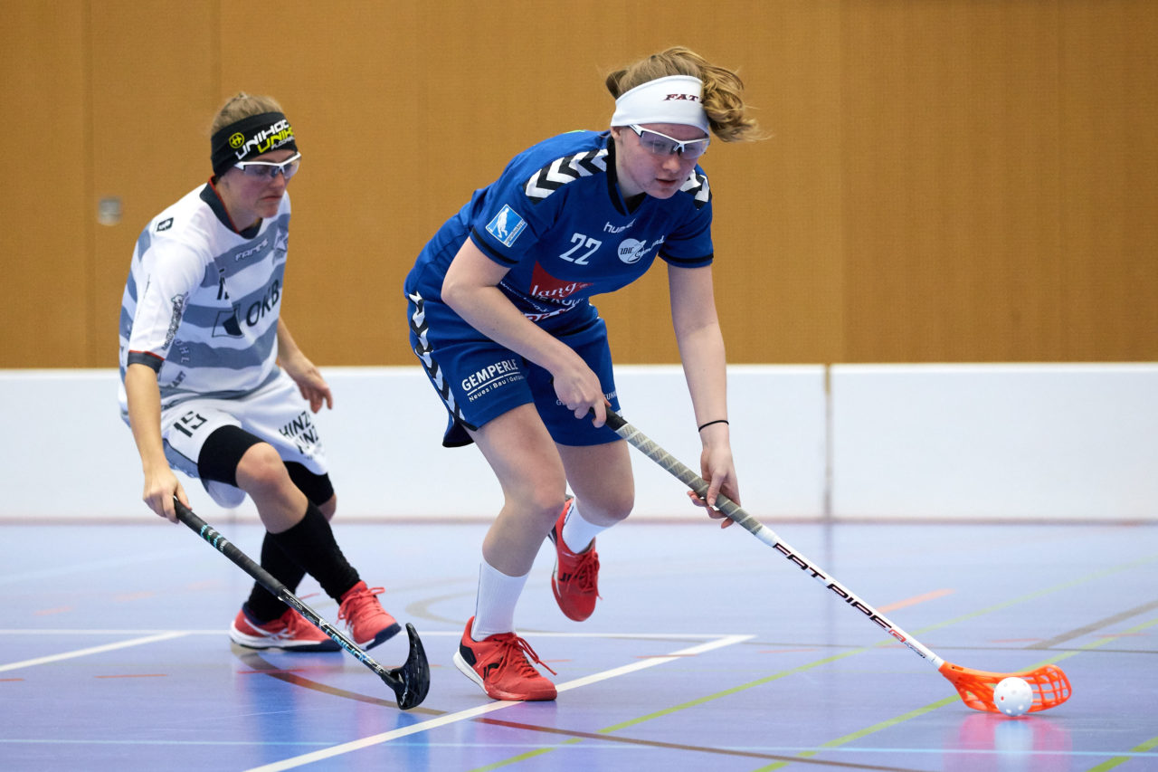 UHC Zugerland - Ad Astra Sarnen 
Resultat 3 : 6 
am 18. November 2017 in der Sporthalle Schönenbühl in Unterägeri 
Bild: Michael Peter