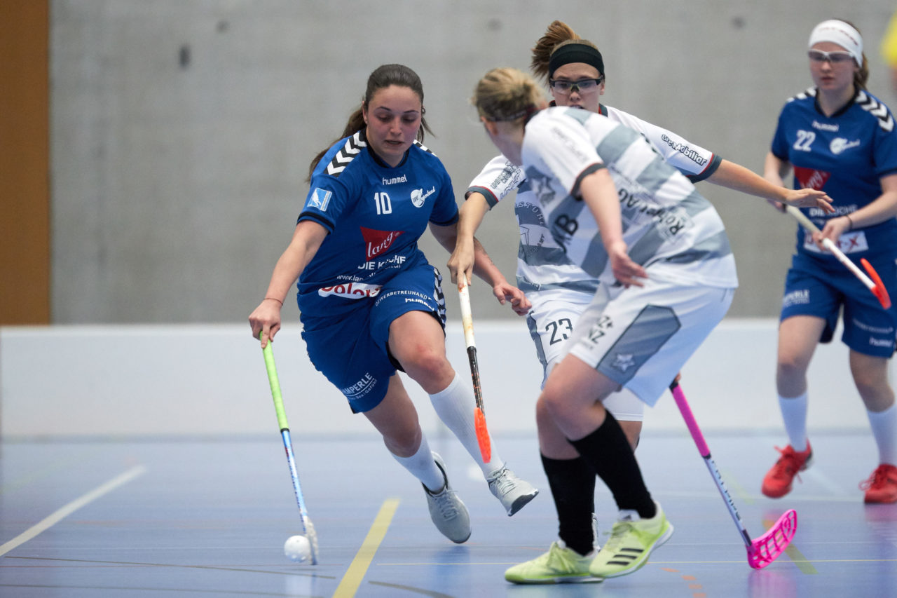 UHC Zugerland - Ad Astra Sarnen 
Resultat 3 : 6 
am 18. November 2017 in der Sporthalle Schönenbühl in Unterägeri 
Bild: Michael Peter