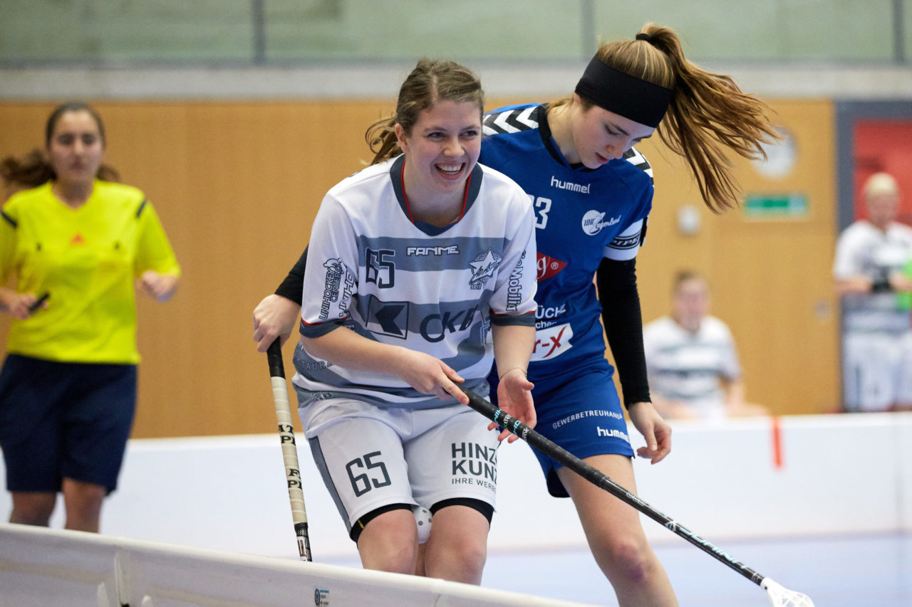 UHC Zugerland - Ad Astra Sarnen 
Resultat 3 : 6 
am 18. November 2017 in der Sporthalle Schönenbühl in Unterägeri 
Bild: Michael Peter