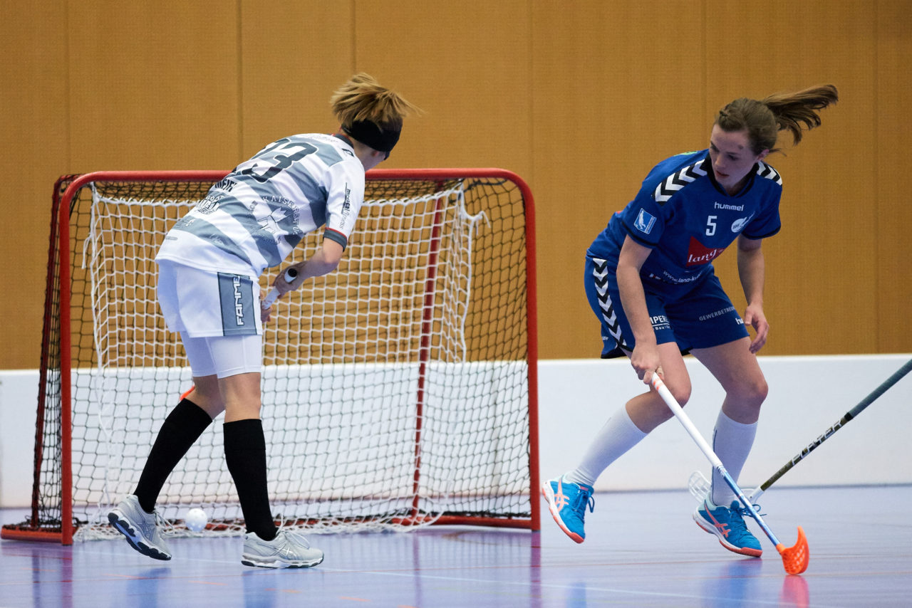 UHC Zugerland - Ad Astra Sarnen 
Resultat 3 : 6 
am 18. November 2017 in der Sporthalle Schönenbühl in Unterägeri 
Bild: Michael Peter