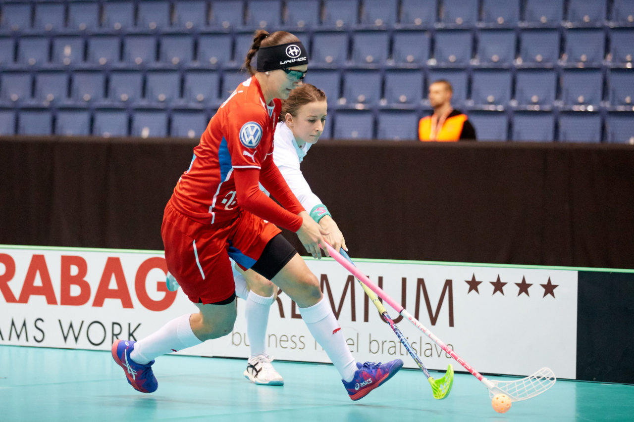 Women's World Floorball Championships 2017 
Stadion Ondreja Nepelu and Hant Arena Bratislava, Slovakia 
1rd - 9th December 2017 
Event website: www.iffwfc.org 
Photos: Michael Peter