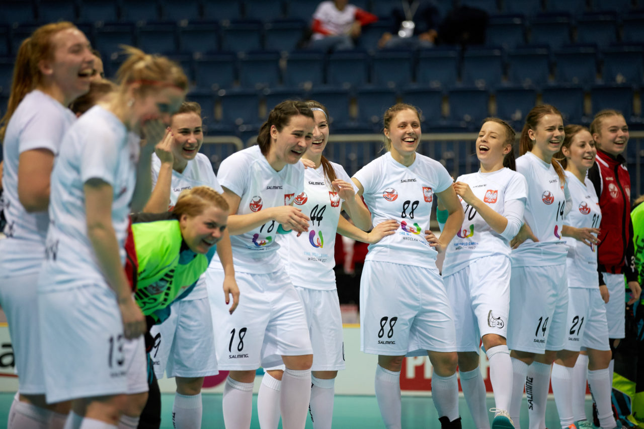 Women's World Floorball Championships 2017 
Stadion Ondreja Nepelu and Hant Arena Bratislava, Slovakia 
1rd - 9th December 2017 
Event website: www.iffwfc.org 
Photos: Michael Peter