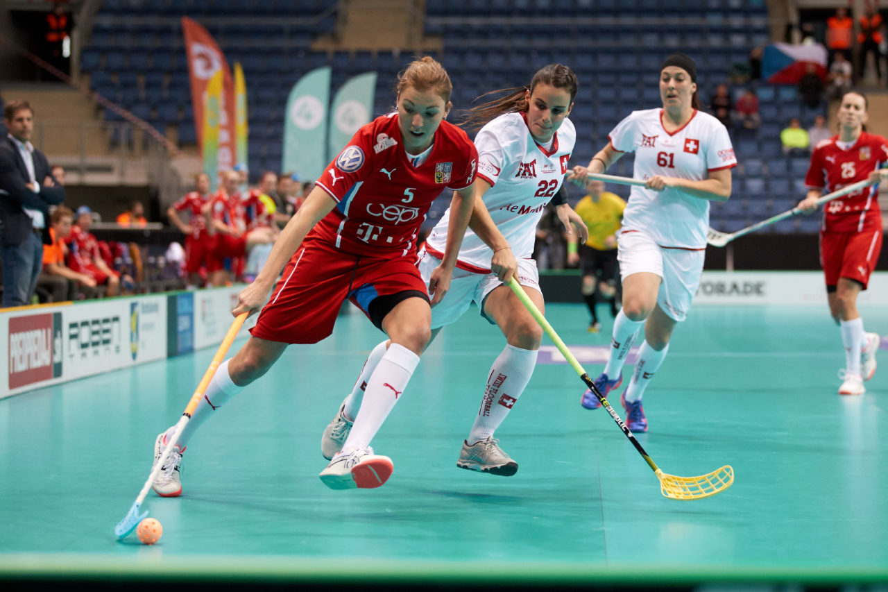 Women's World Floorball Championships 2017 
Stadion Ondreja Nepelu and Hant Arena Bratislava, Slovakia 
1rd - 9th December 2017 
Event website: www.iffwfc.org 
Photos: Michael Peter