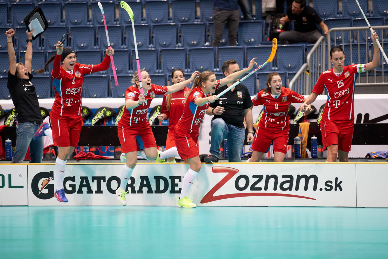 Women's World Floorball Championships 2017 
Stadion Ondreja Nepelu and Hant Arena Bratislava, Slovakia 
1rd - 9th December 2017 
Event website: www.iffwfc.org 
Photos: Michael Peter